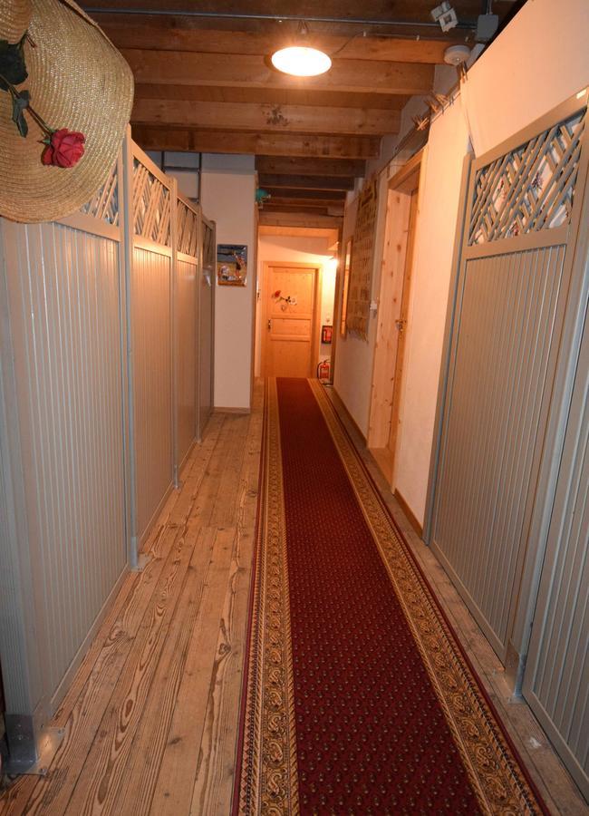 Bed & Breakfast Im Chellhof Benken  Екстериор снимка